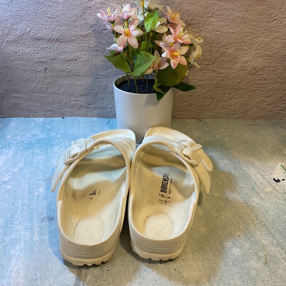 Birkenstock sandals SZ 37 EUR - Picture 3 of 6